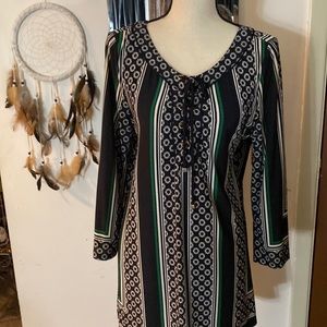 🍁🍁I n c tunic king sleeve tie in front top